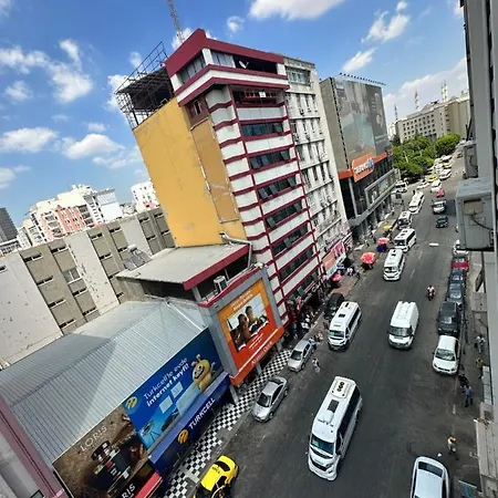 Grand Clover Готель