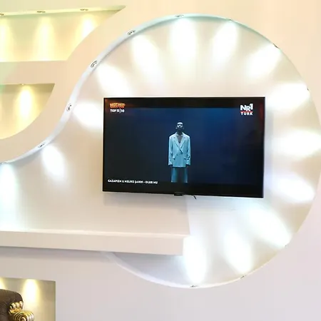 Готель Grand Clover 3*